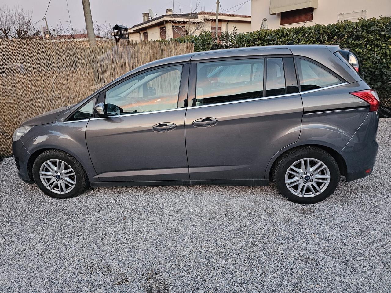 Ford C-Max 1.6 TDCi 115CV Titanium