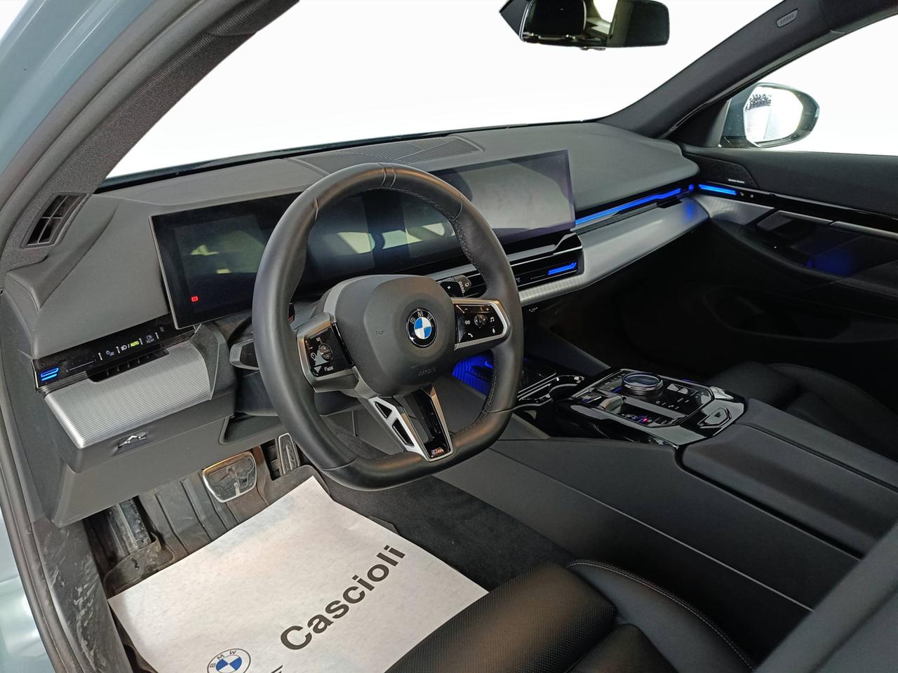 BMW 540d Touring 48V xdrive MSport auto