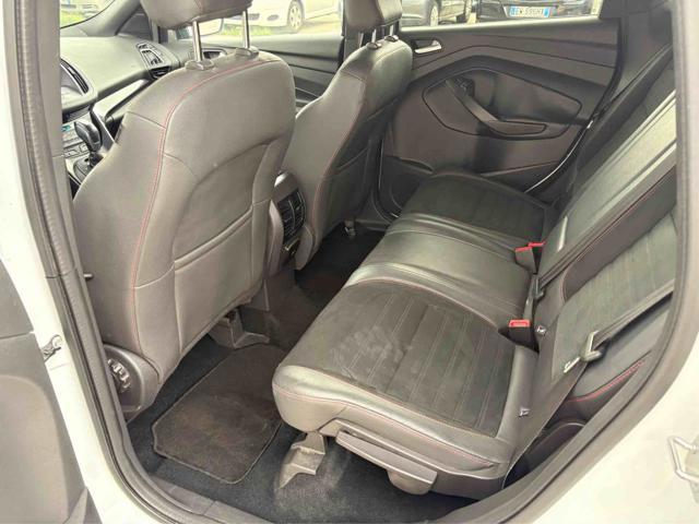 FORD Kuga 2.0 TDCI 180 CV S&S 4WD Powershift ST-Line