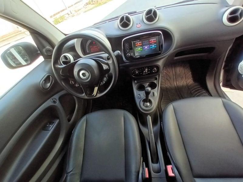 smart fortwo Passion 1.0 Twinamic 70 CV