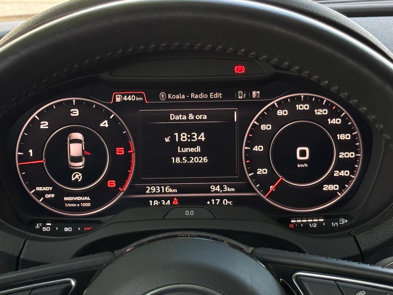 Audi A3 Sedan km. 29000! 30 TDI S Line
