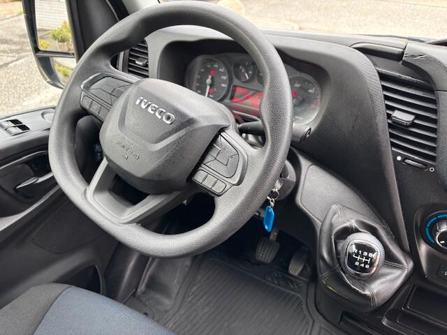 IVECO DAILY 35 S120 L2 H2
