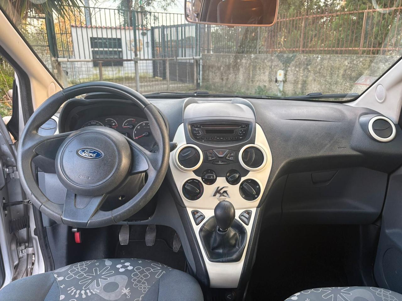 FORD KA 1.2 Individual - 2012