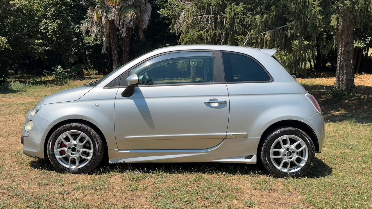 Fiat 500 1.3 Multijet 16V 75 CV Lounge 2007 LEGGI TESTO