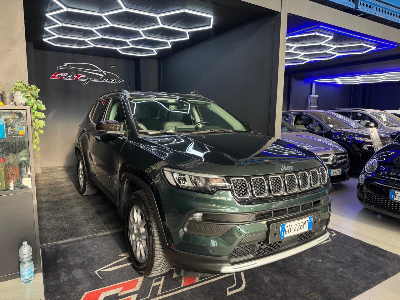 JEEP Compass 1.3 4xe Plug-in Hybrid 190 CV (2021) – Stile, Potenza e Consumi Ridotti!