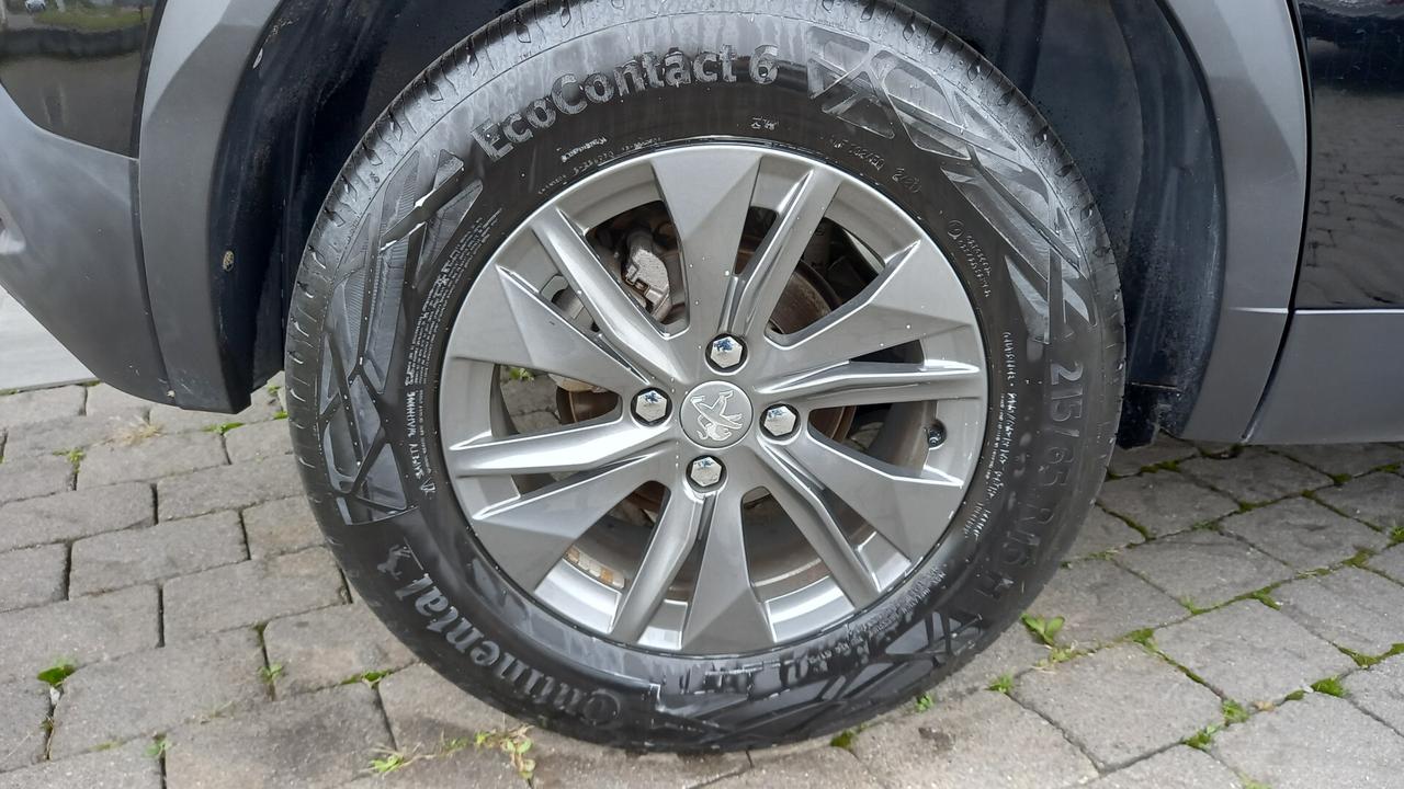 Peugeot 2008 PureTech 100 S&S Active Pack