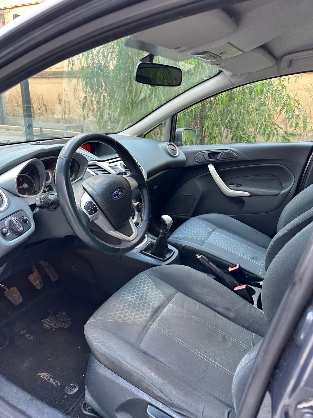 Ford Fiesta Fiesta+ 1.4 TDCi 68CV 5 porte