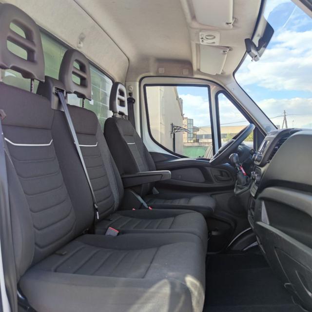 IVECO DAILY 35C14 BOX CON SPONDA POSTERIORE 3 PTI-2024
