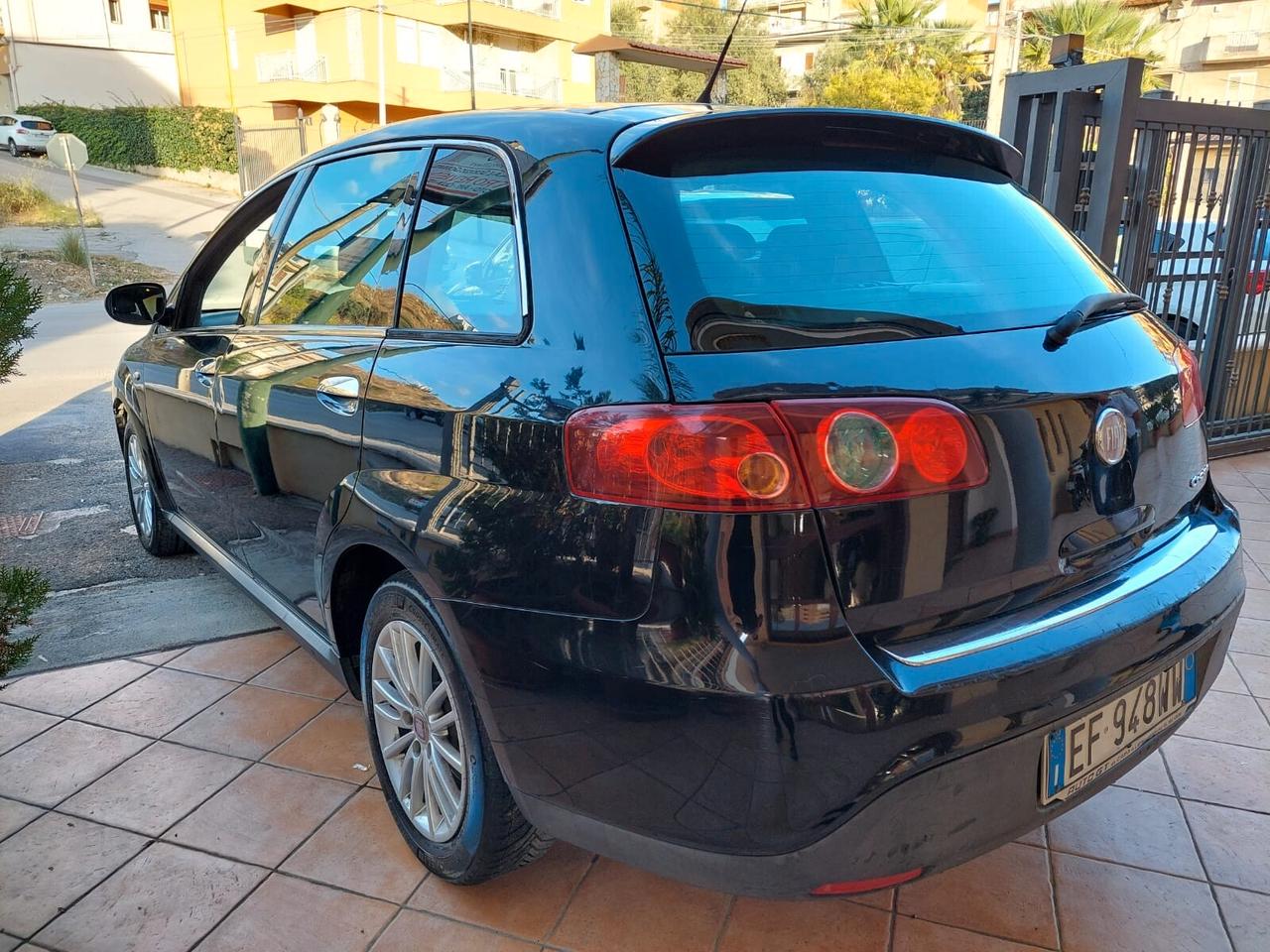 Fiat Croma 1.9 Multijet Dynamic