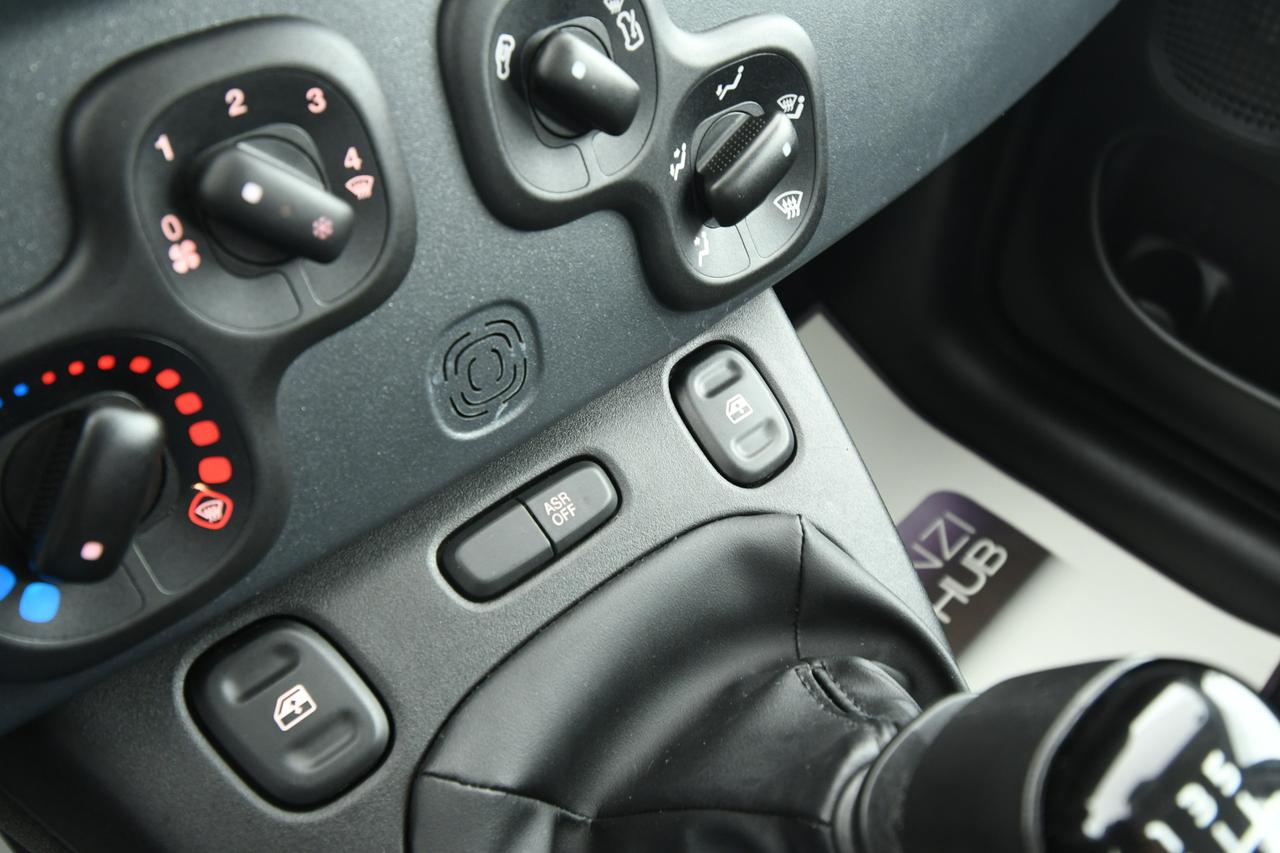 FIAT Panda 1.0 firefly hybrid s&s 70cv NEOPATENTATI+BLUETOOTH