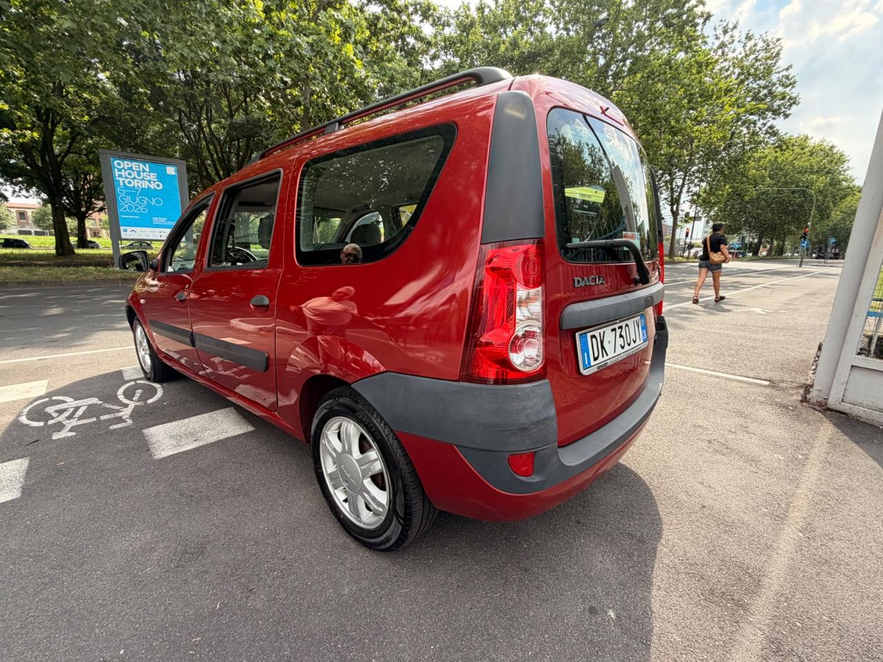 Dacia Logan MCV 1.6 5 posti Lauréate *GPL 2030*