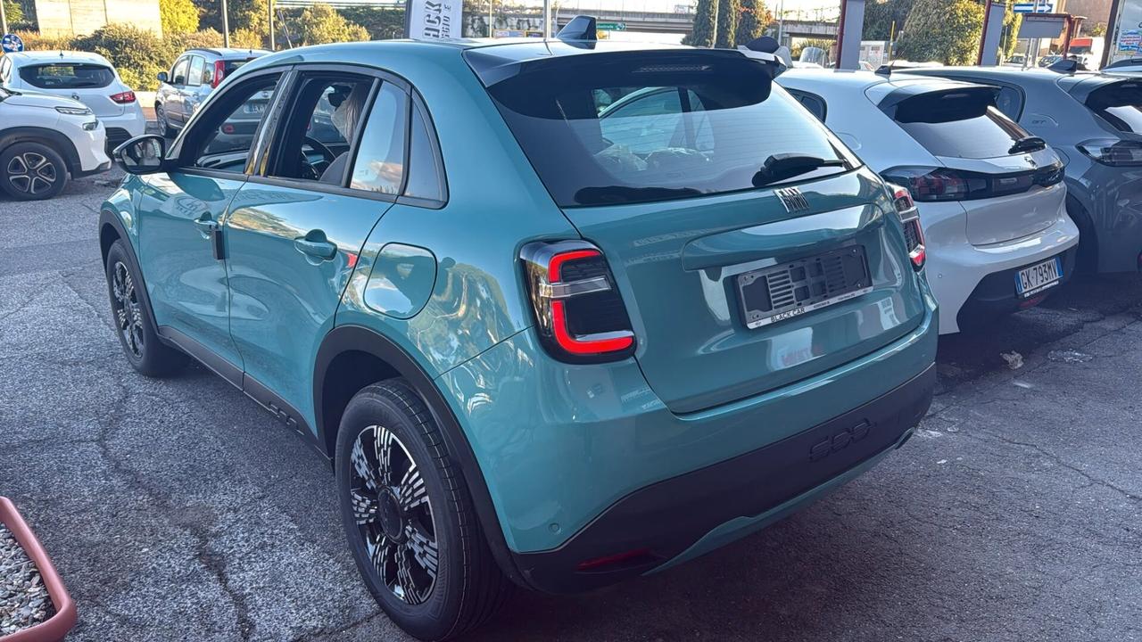 Fiat 600 Hybrid 110 CV DCT MHEV Icon