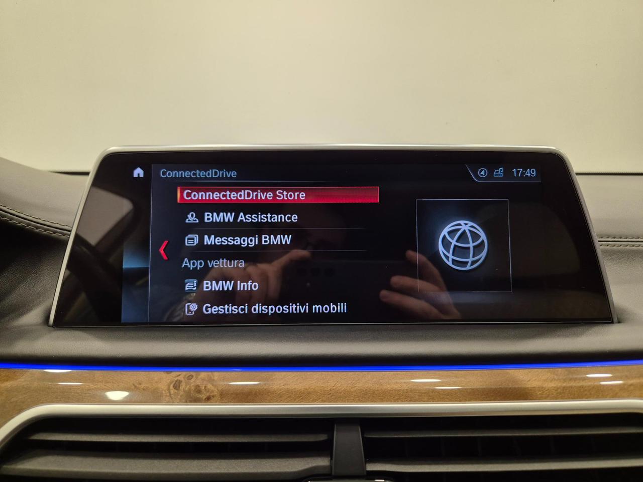 BMW 730 d Luxury auto - ACC/Lim - Cam 360 - Tetto - 4 RUOTE STERZANTI