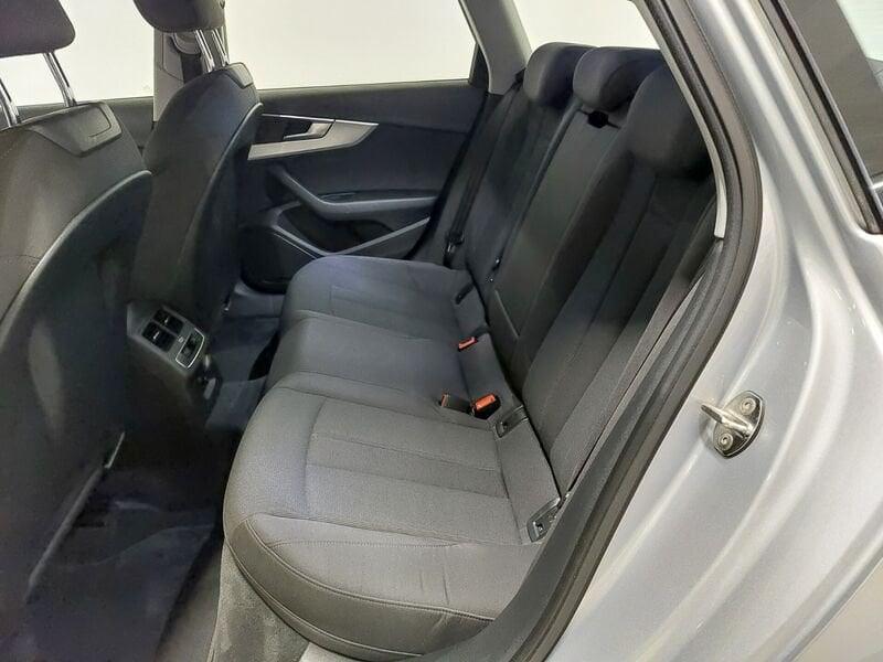 Audi A4 A4 Avant 2.0 TDI 150 CV S tronic Sport
