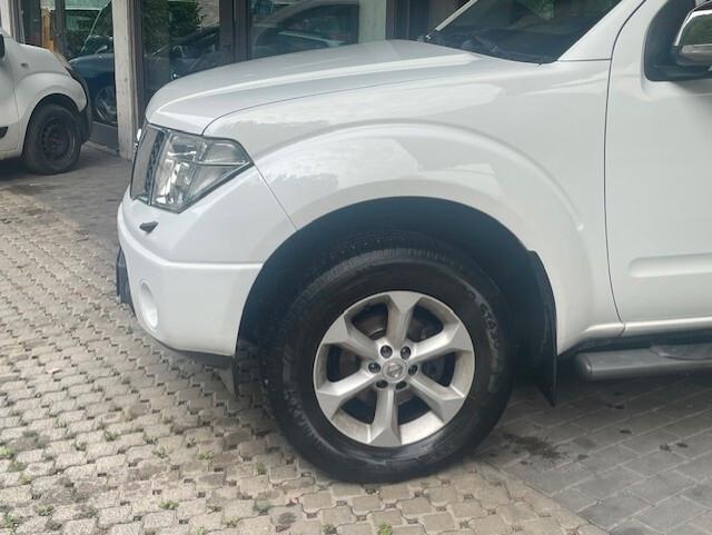 Nissan Navara 2.5 dCi 4 porte Double Cab ANNO 2008