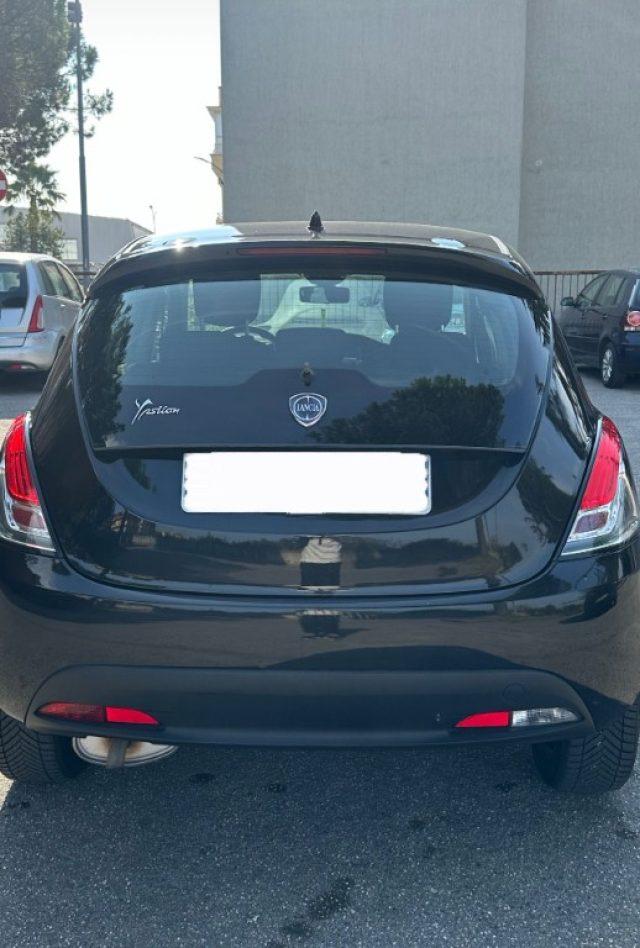 LANCIA Ypsilon 1.2 69 CV 5 porte S&S Gold