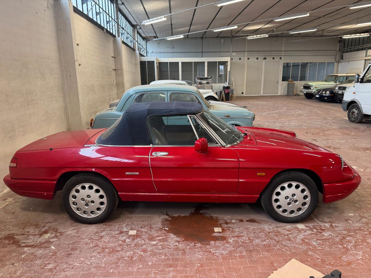 Alfa Romeo Spider 2.0I