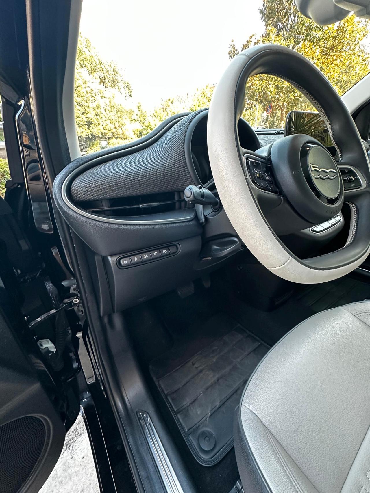 Fiat 500 500e 3+1 42 kWh La Prima