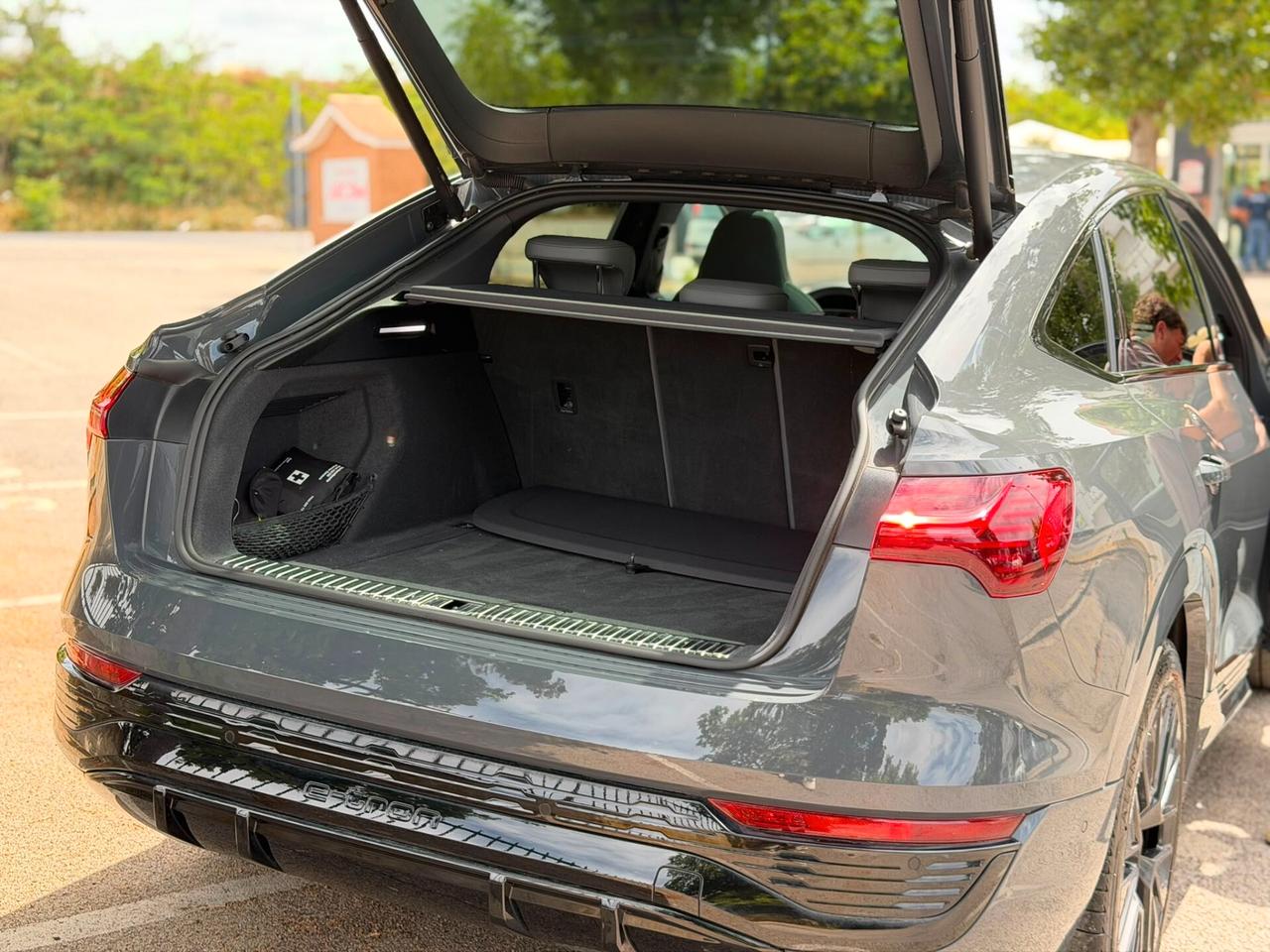 Audi Q8 e-tron 55 quattro S line edition