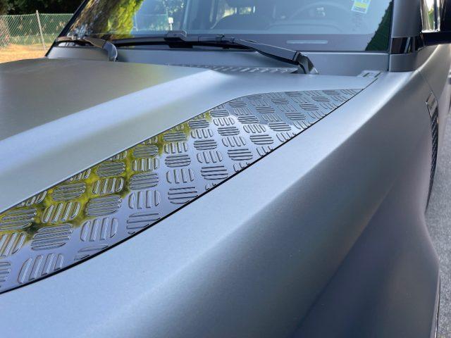 LAND ROVER Defender 2.0 SI4 PHEV X-DYNAMIC AWD KM-14.700 UNIPROPR.