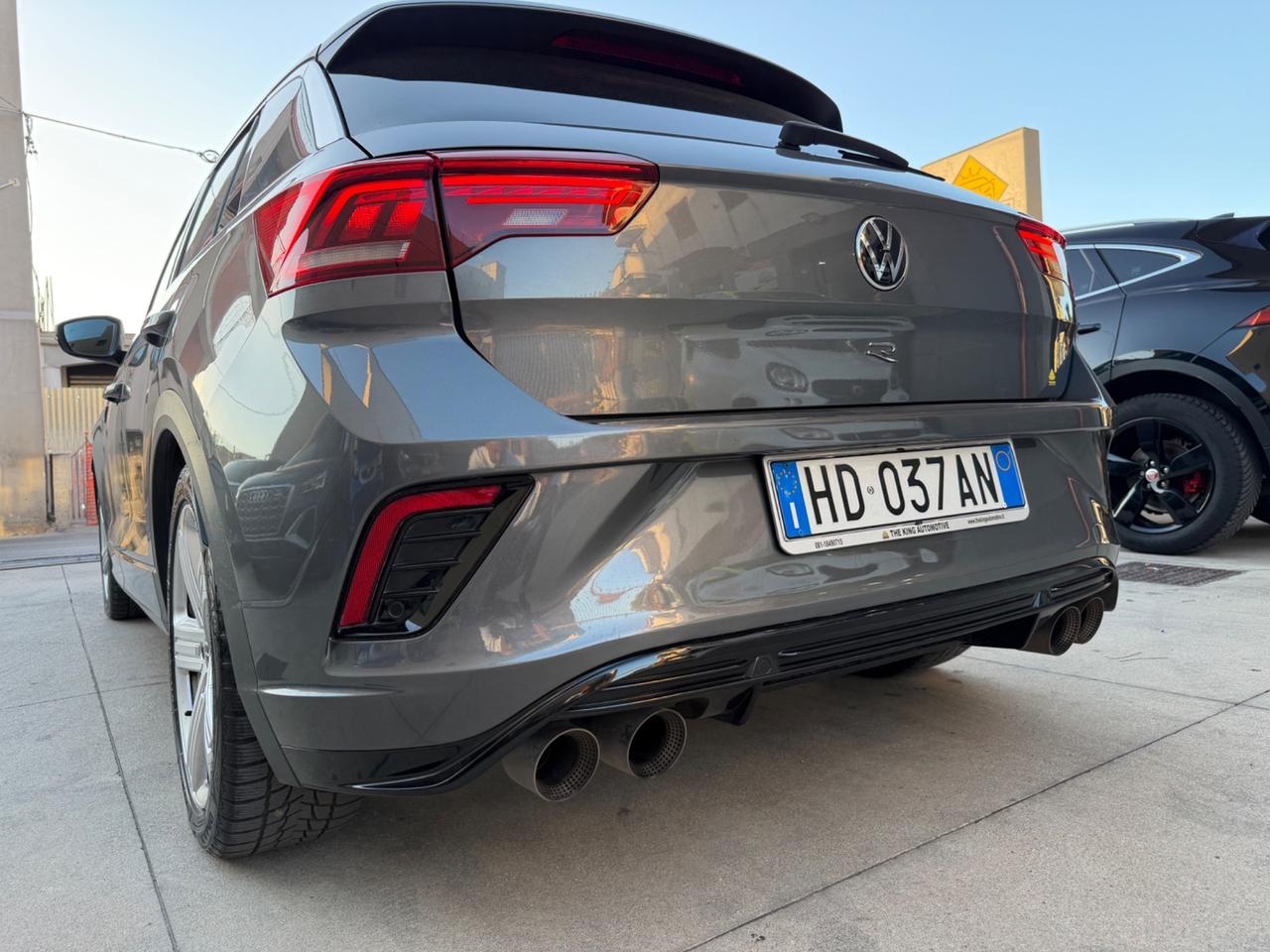Volkswagen T-Roc R 2.0 TSI DSG 4MOTION BlueMotion Technology