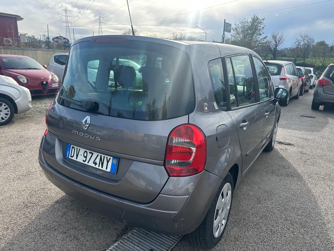 Renault Modus 1.5 diesel 2009 12 mesi di garanzia