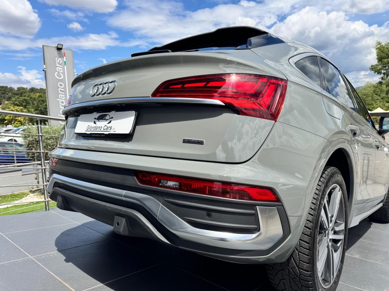 Audi Q5 SPB 40 TDI quattro S tronic line plus 204cv grigio nardo’