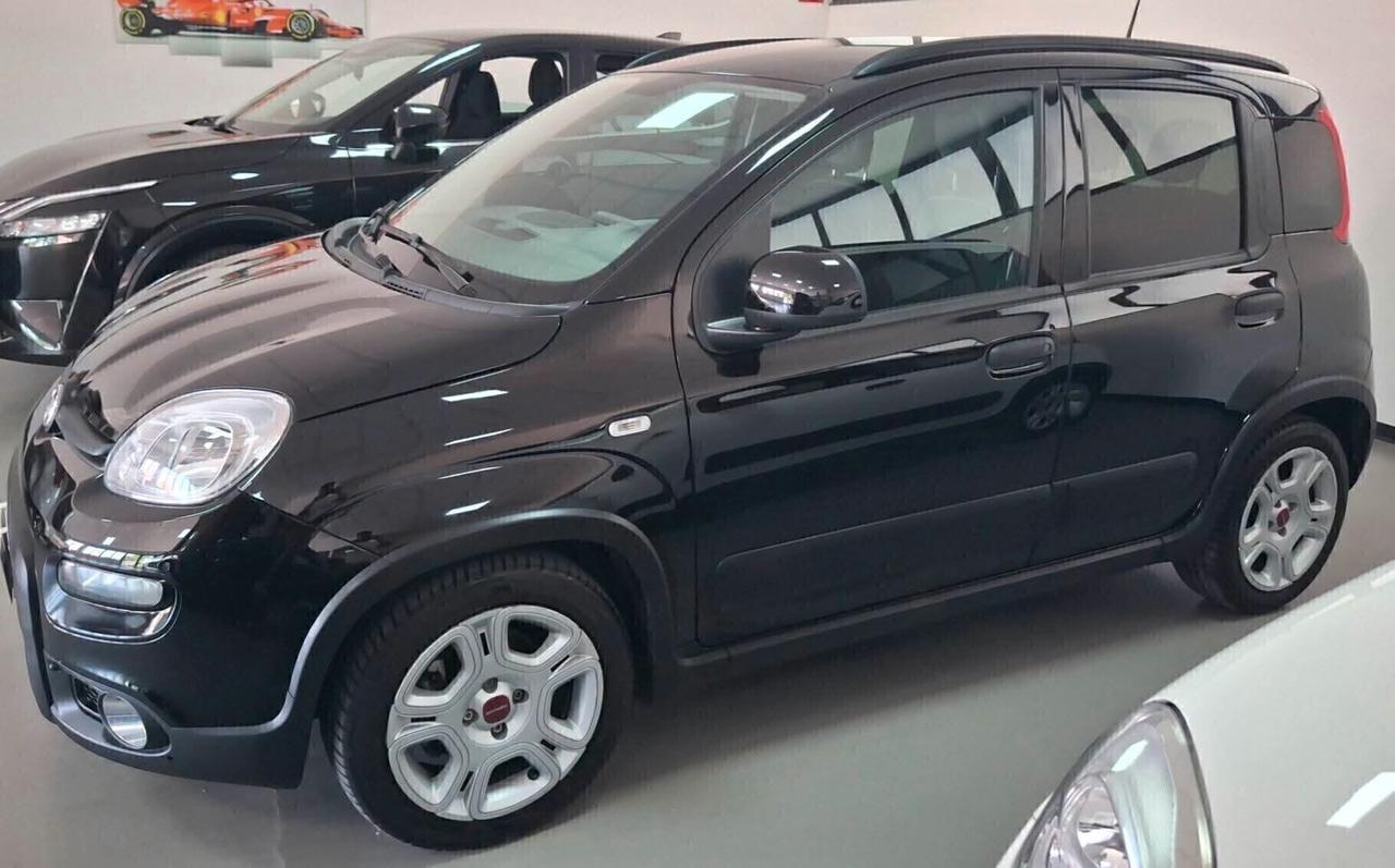 Fiat Panda 1.0 hybrid Vetri oscurati 5posti