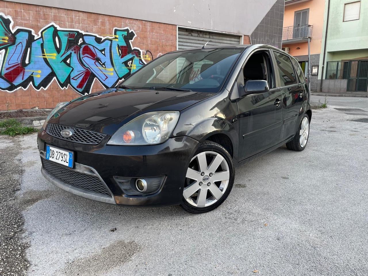 Ford Fiesta Restayling 1.4 TDCi 5p. Titanium SUPER Full
