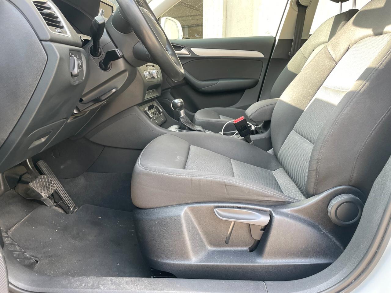 AUDI Q3 2.0 TDI 150 CV BUSINESS