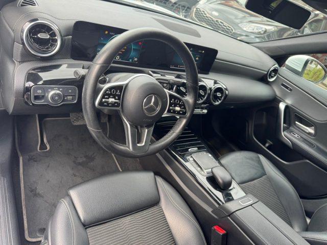 MERCEDES-BENZ CLA 180 Automatic Shooting Brake Sport