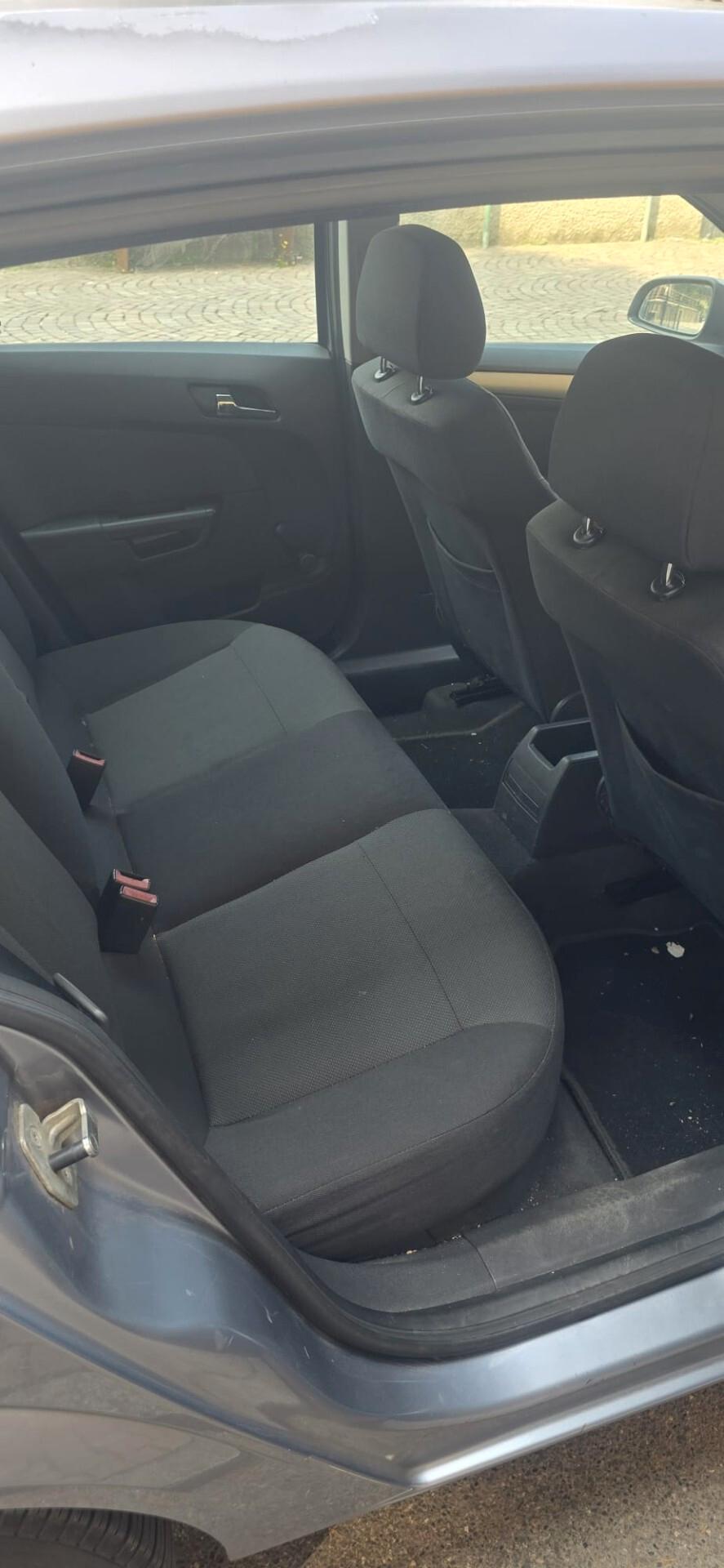 Opel Astra 1.7CDTI OK NEOPATENTATI
