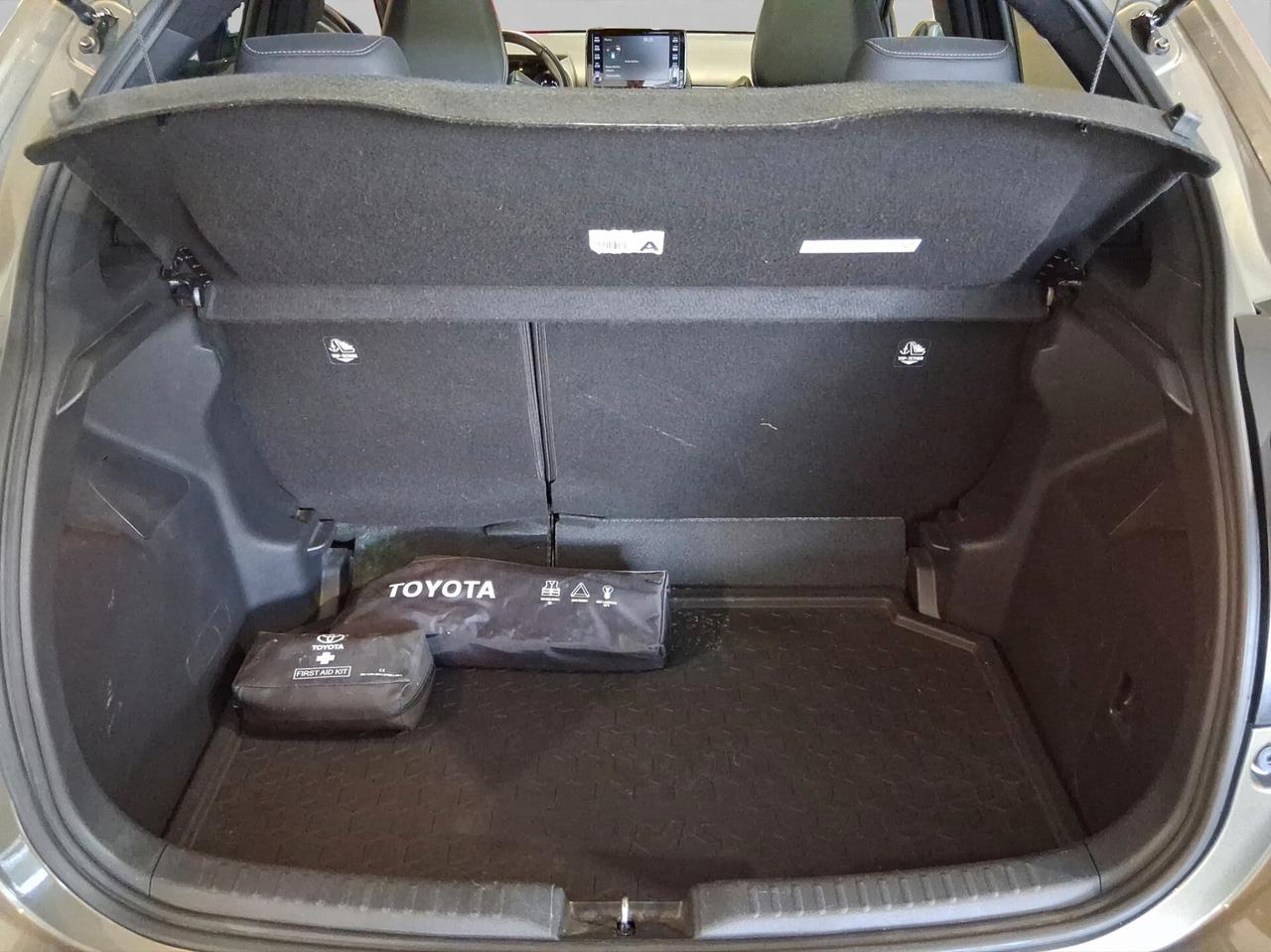Toyota Yaris 1.5 Hybrid 5 porte Lounge 116CV