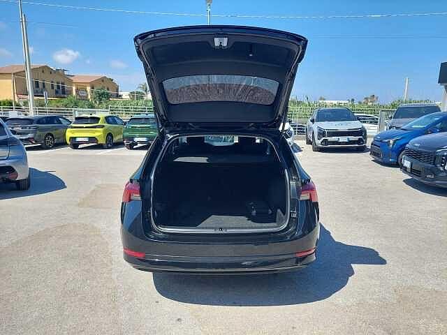 SKODA Octavia 2.0 TDI 150 CV DSG S/Wagon