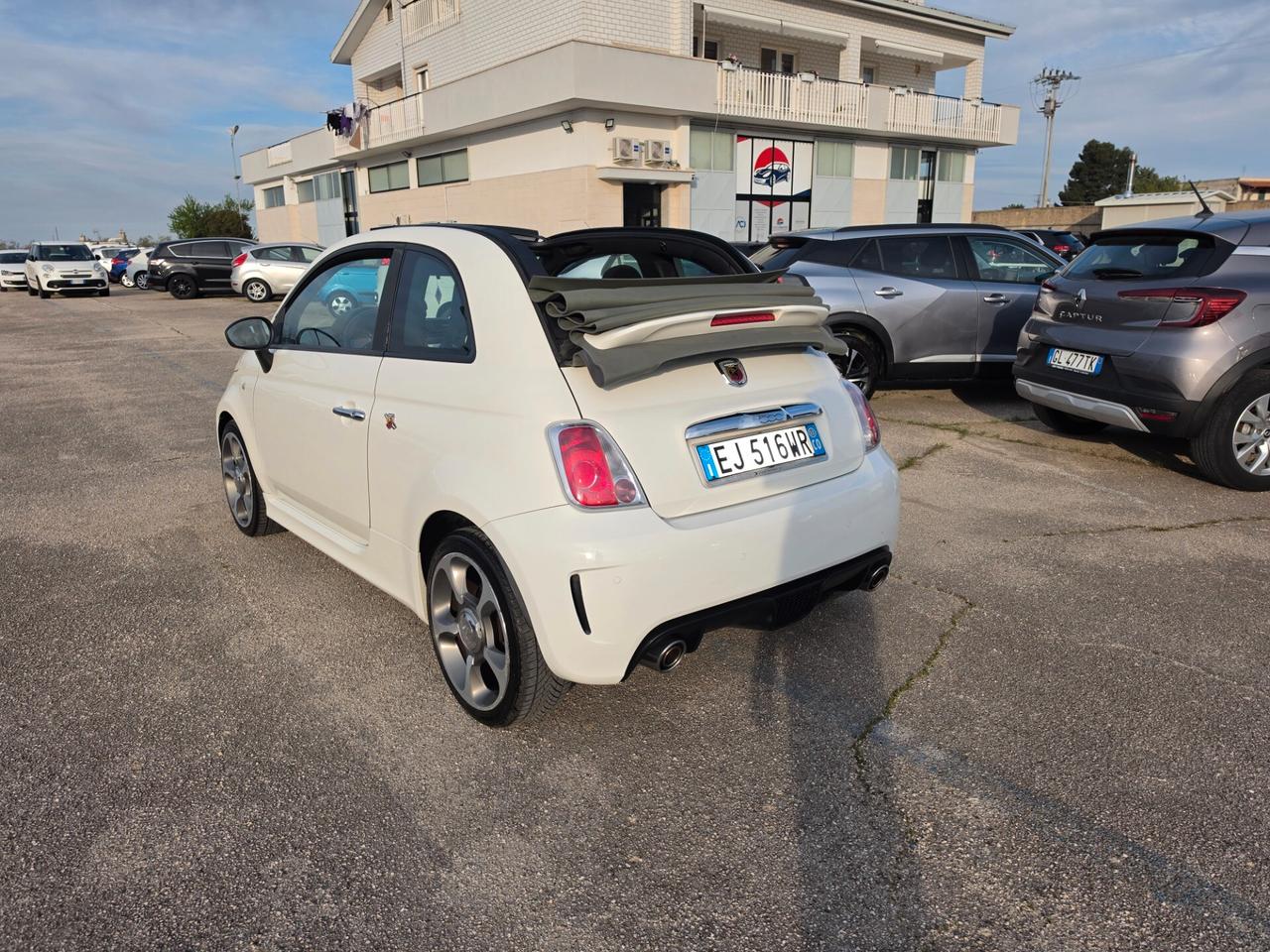 Abarth 500 C 1.4 Turbo T-Jet MTA