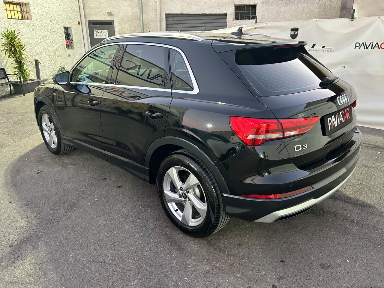 AUDI Q3 35 TDI quattro S tronic S line edit.