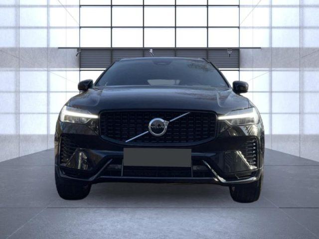 VOLVO XC60 B4 (d) Geartronic R-design