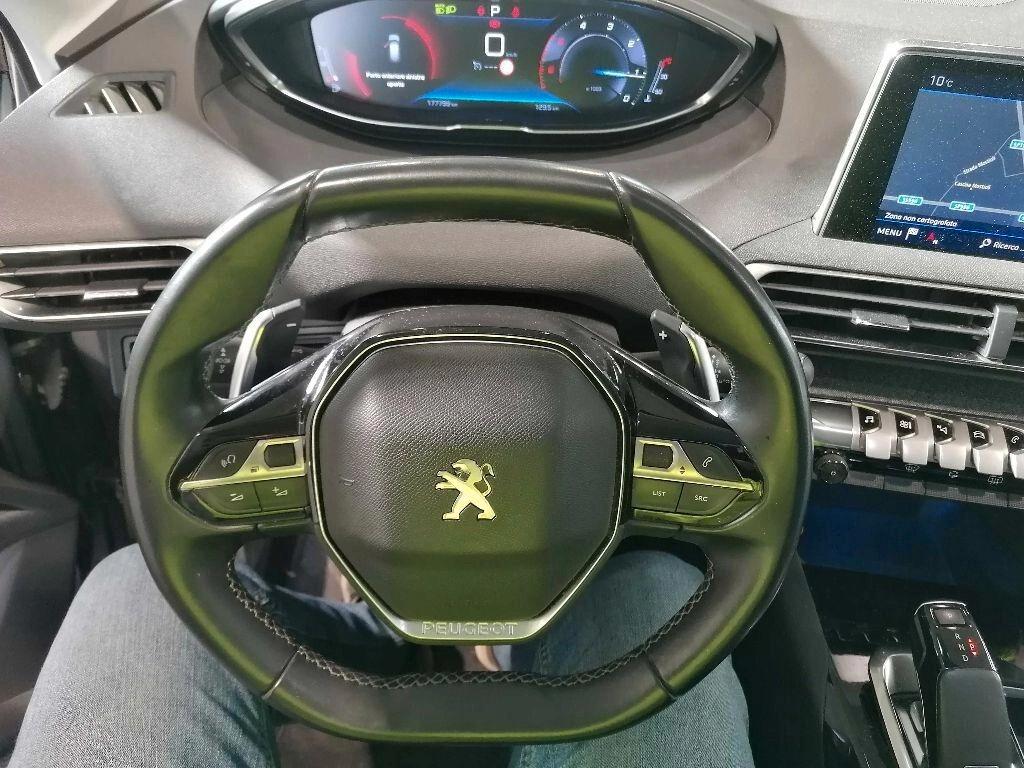 Peugeot 3008 BlueHDi 130 S&S EAT8 Allure