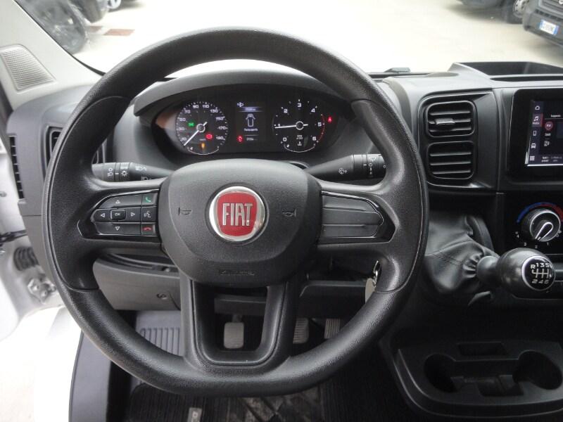 FIAT Ducato (4ª serie) Ducato 33 2.2 Mjt 120CV...