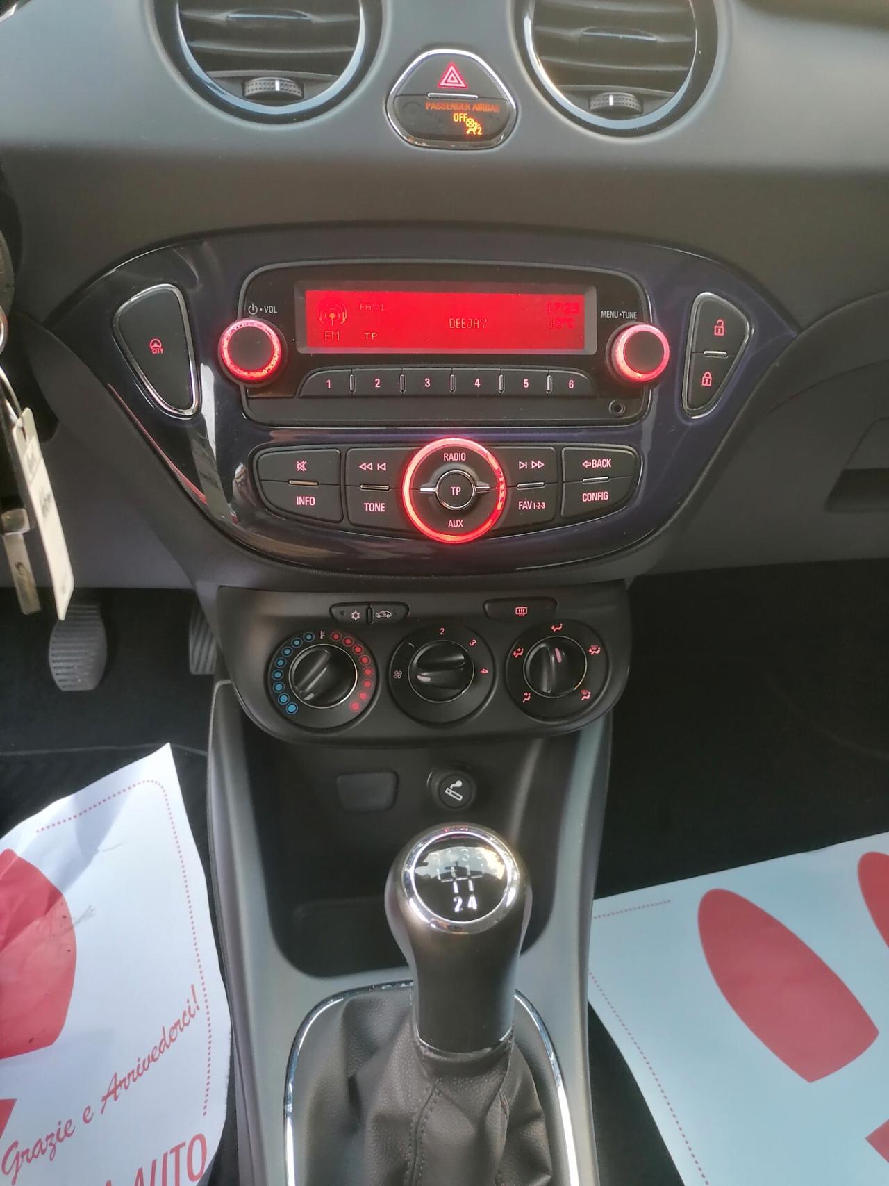 Opel Adam 1.2 70 CV
