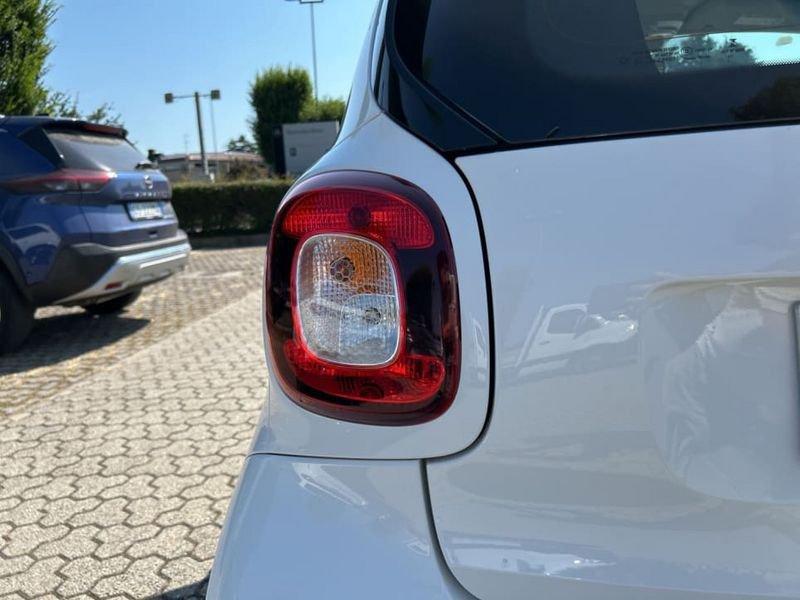 smart fortwo EQ PURE 22KW