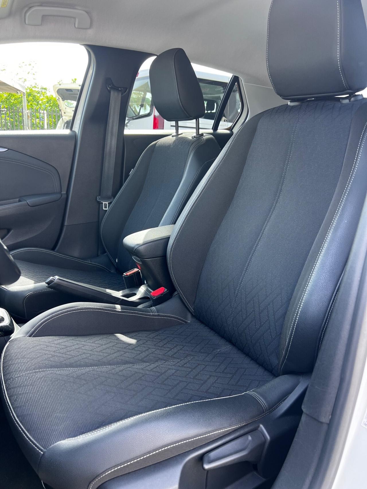 Opel Corsa 1.2 100 CV GS Line
