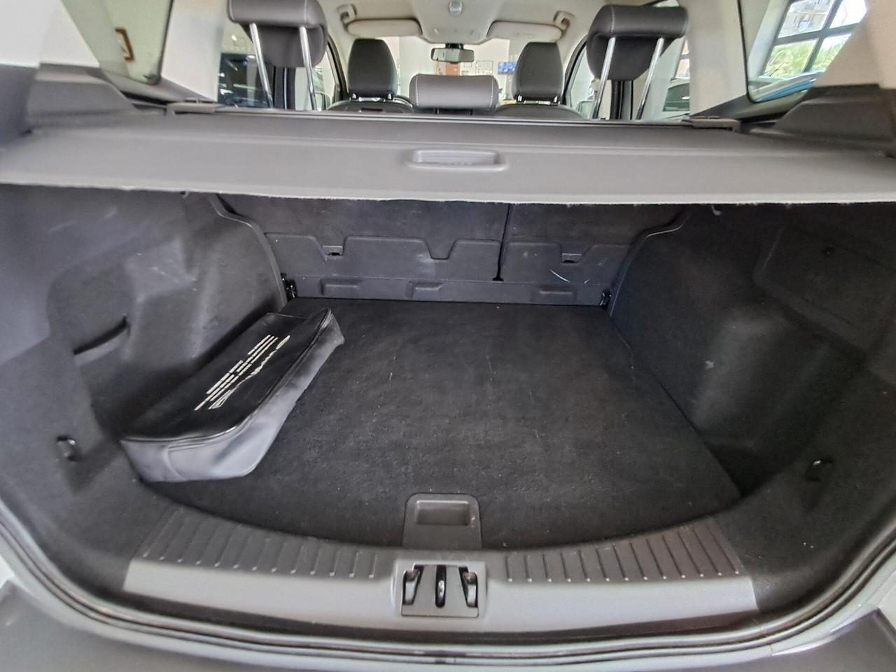 Ford Kuga Autom.Com.Volante Per Diversamente Abili