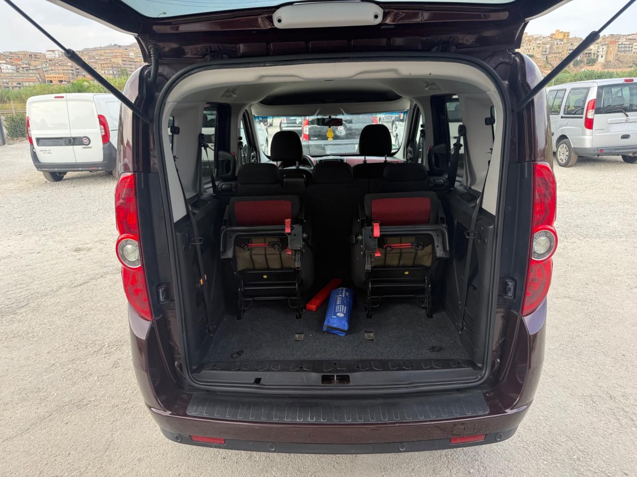 Fiat Doblò 2.0 MJT 16V Dynamic 7 posti