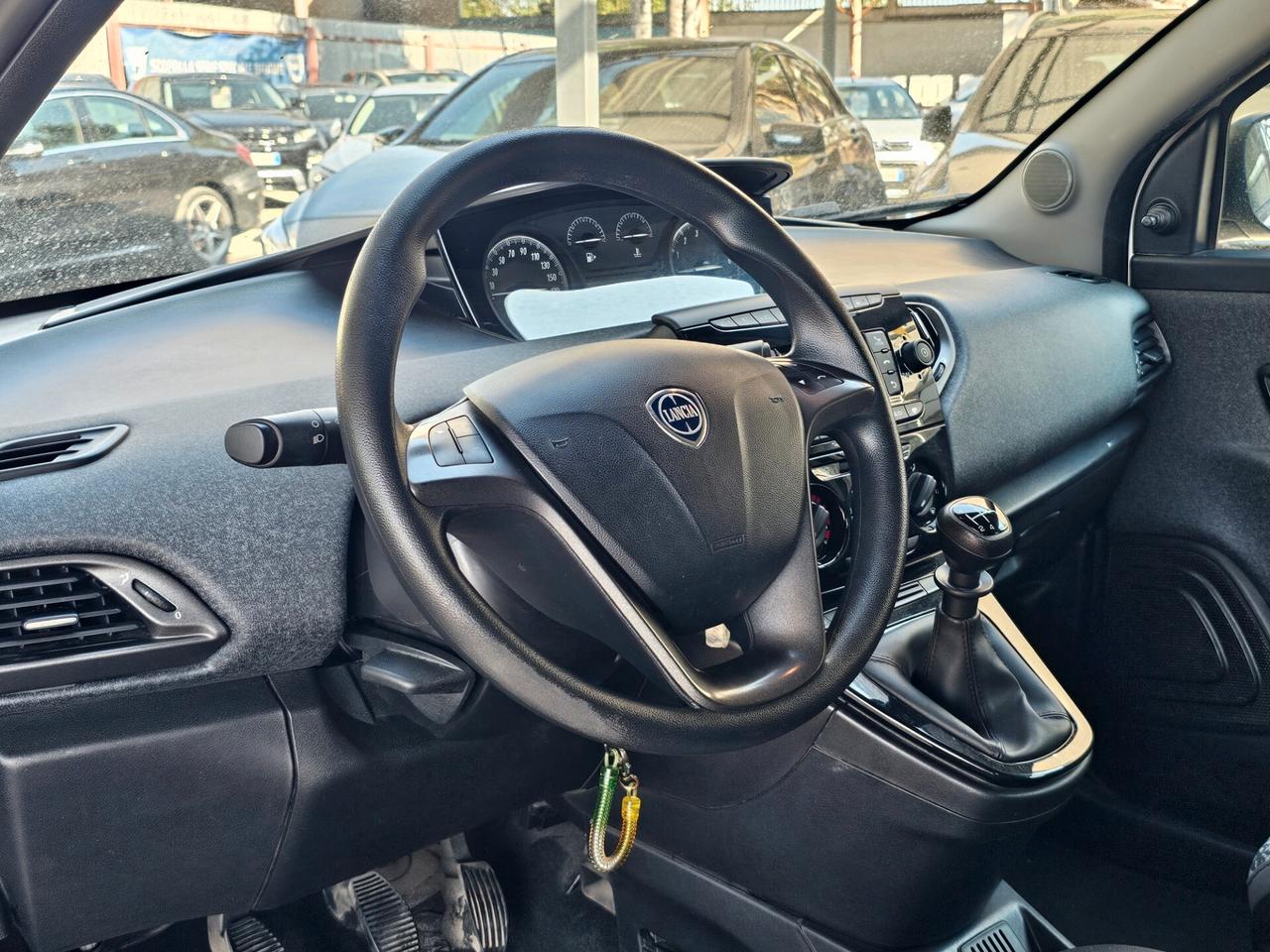 Lancia Ypsilon 1.2 GPL Ecochic Elefantino Blu 5P