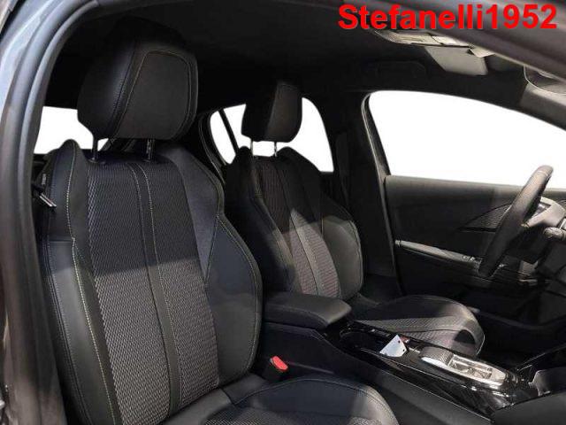 PEUGEOT 208 51 kWh GT
