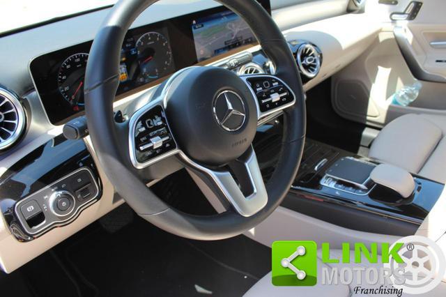 MERCEDES-BENZ A 180 AUTOMATIC SPORT FULL OPTIONAL