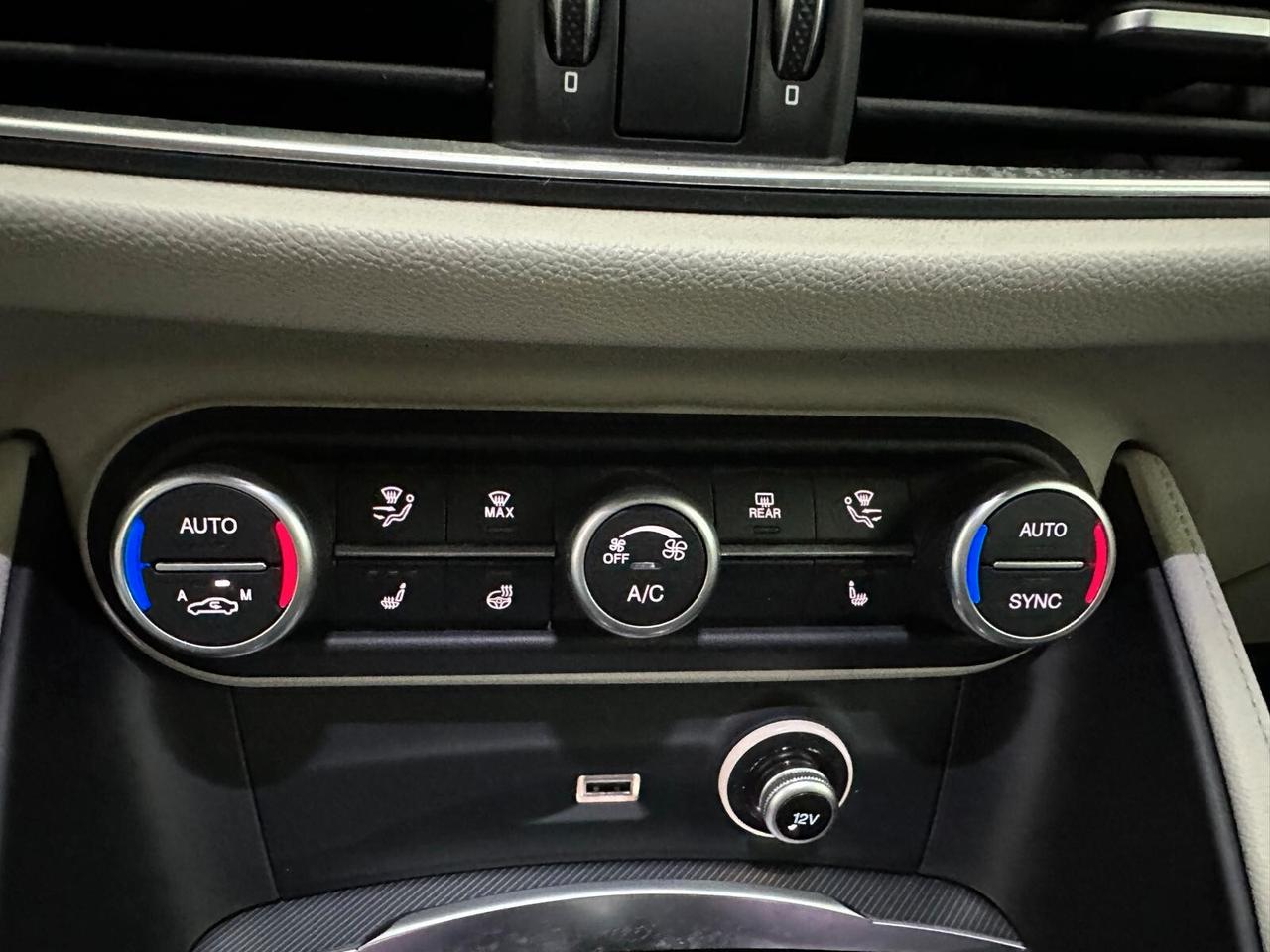 Alfa Romeo Stelvio 2.2 Turbodiesel 190 CV AT8 Q4 B-Tech