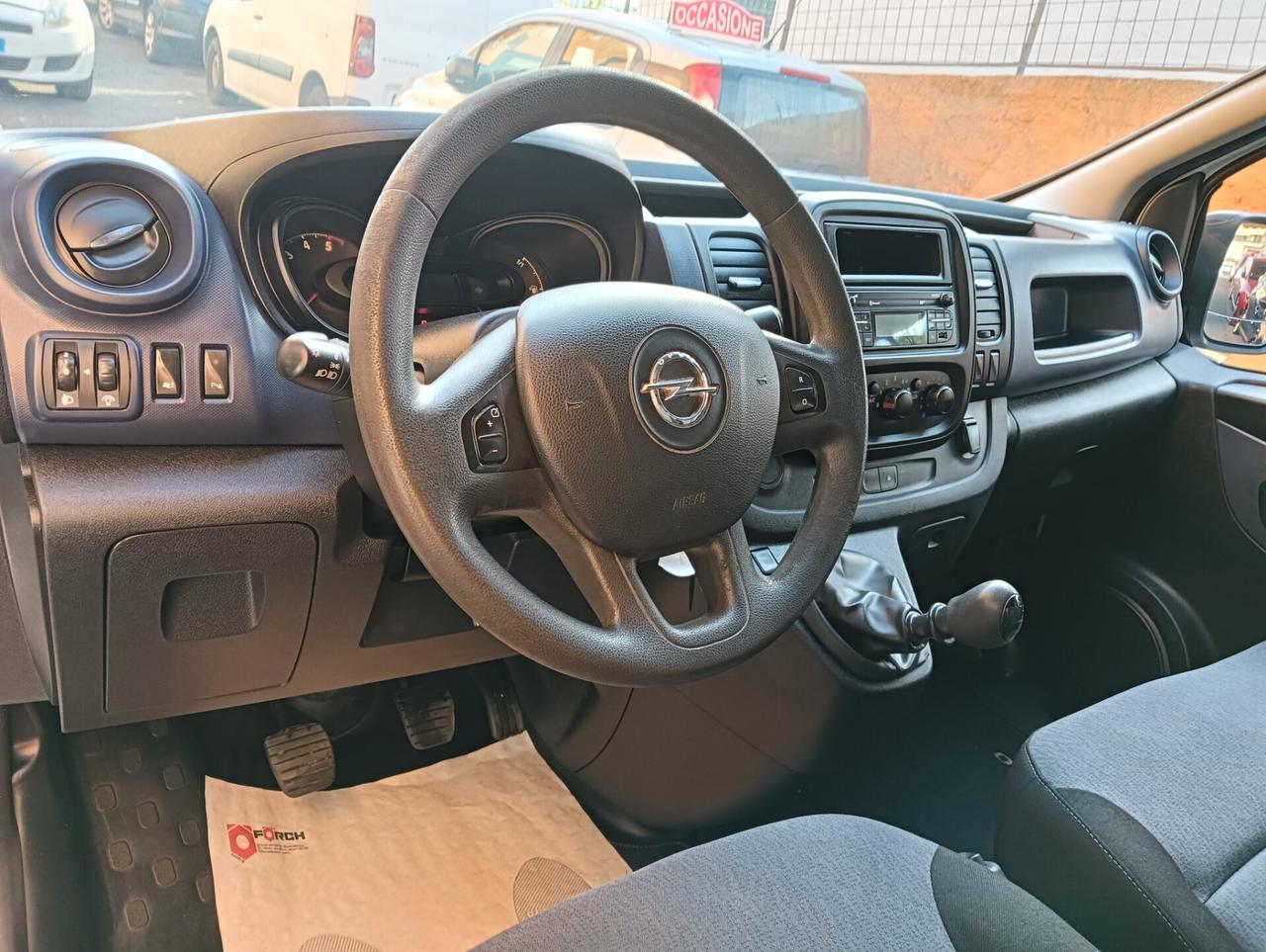 Opel Vivaro 3 posti 1.6 cdti pari al nuovo- km certificati