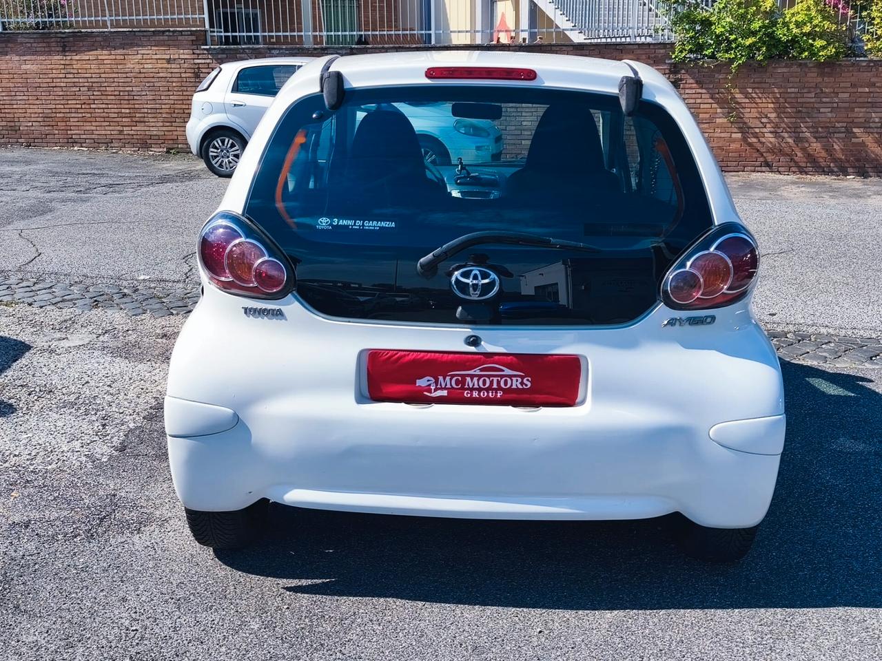 Toyota Aygo 1.0 12V VVT-i 3 porte Now Connect